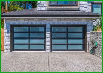 Lynnwood Master Garage Door Repair Service Lynnwood, WA 425-354-3675 Lynnwood Master Garage Door Repair Service Lynnwood, WA 425-354-3675 - cont-speciality-template-07-gr-19m